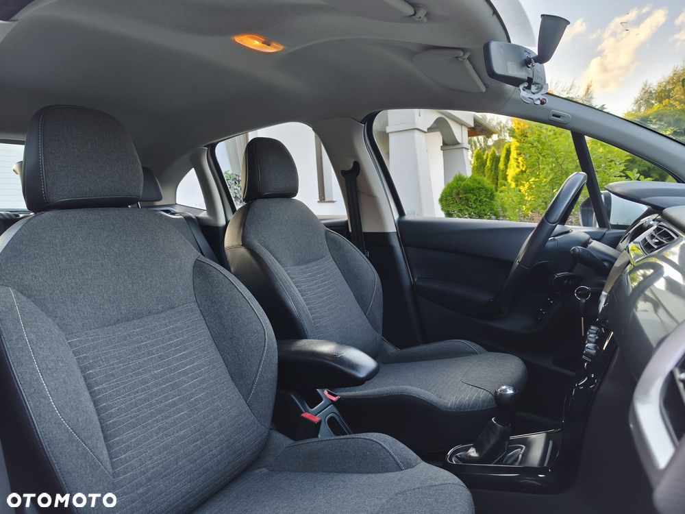 Citroën C3 Pure Tech (VTi) 82 Exclusive - 10