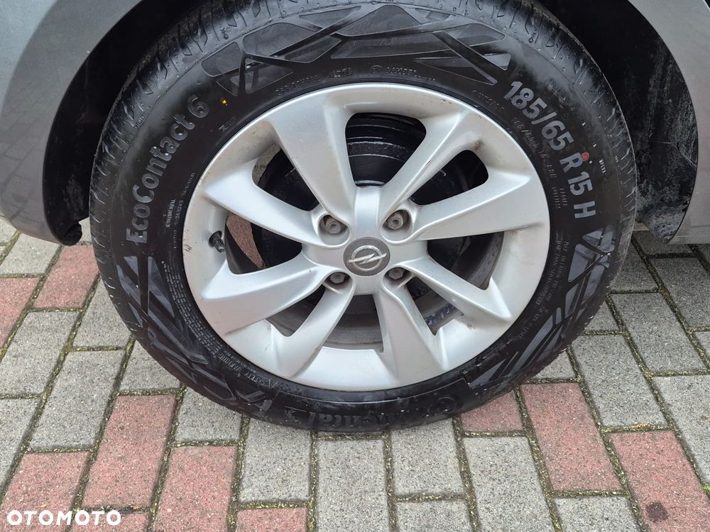 Opel Corsa 1.4 T Cosmo S&S - 12