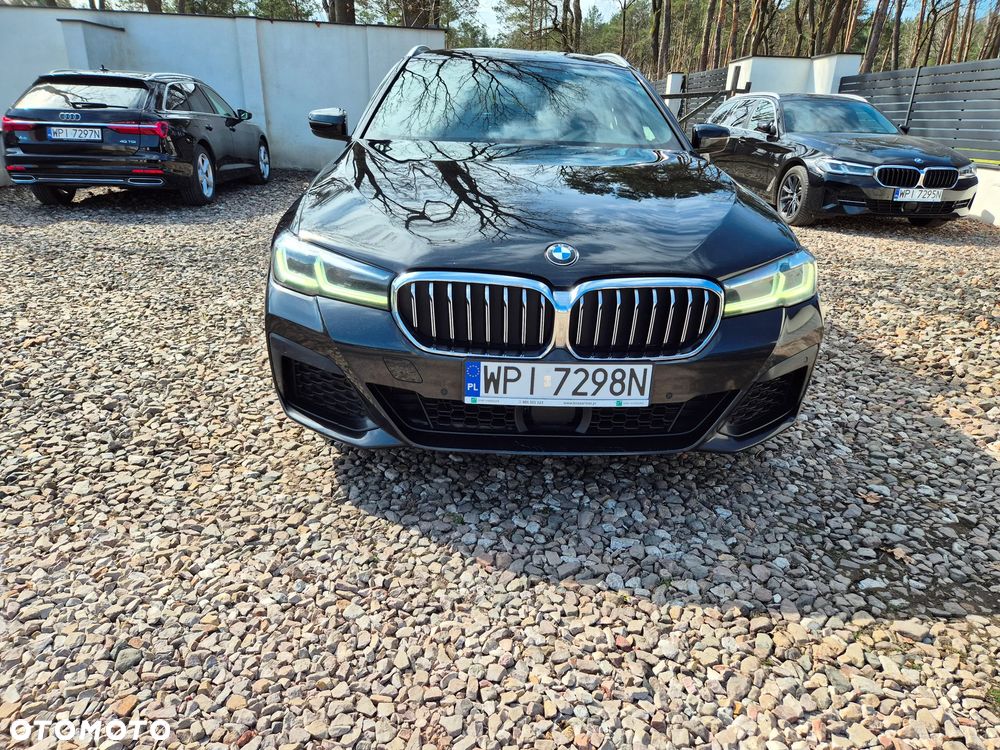 BMW Seria 5 520d M Sport - 3