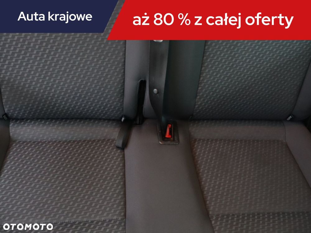 Volkswagen Caravelle - 12