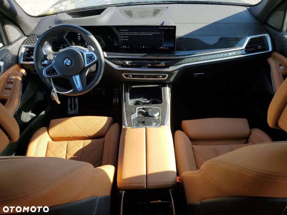 BMW X7 - 9