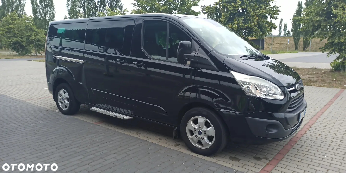 Ford Tourneo Custom - 5