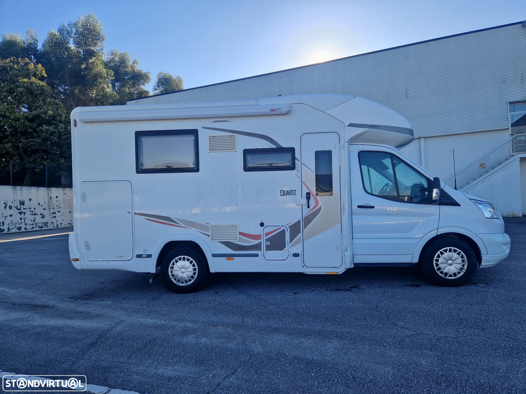 Ford Transit Challanger - 40