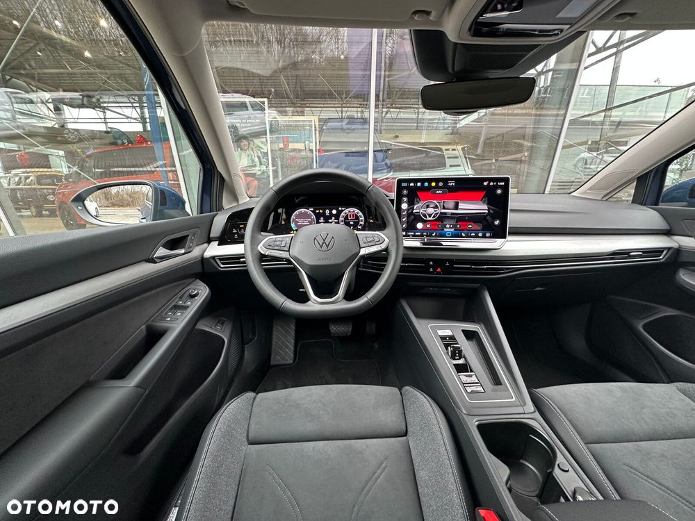 Volkswagen Golf Variant - 10