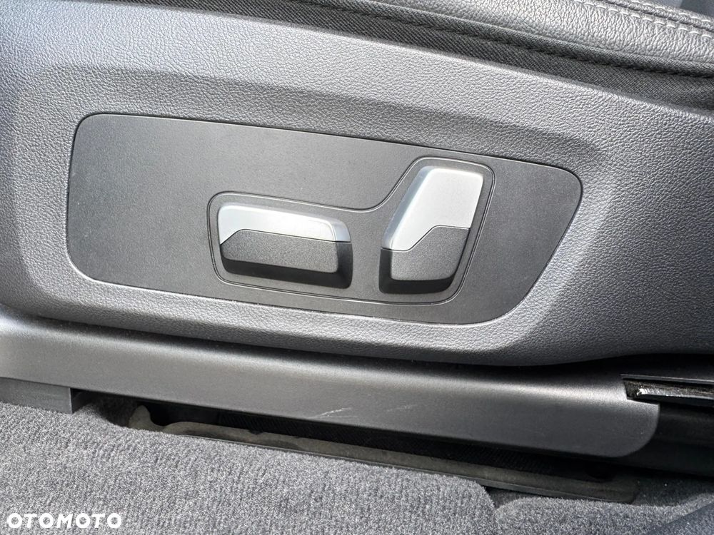 BMW iX3 80kWh Impressive - 20