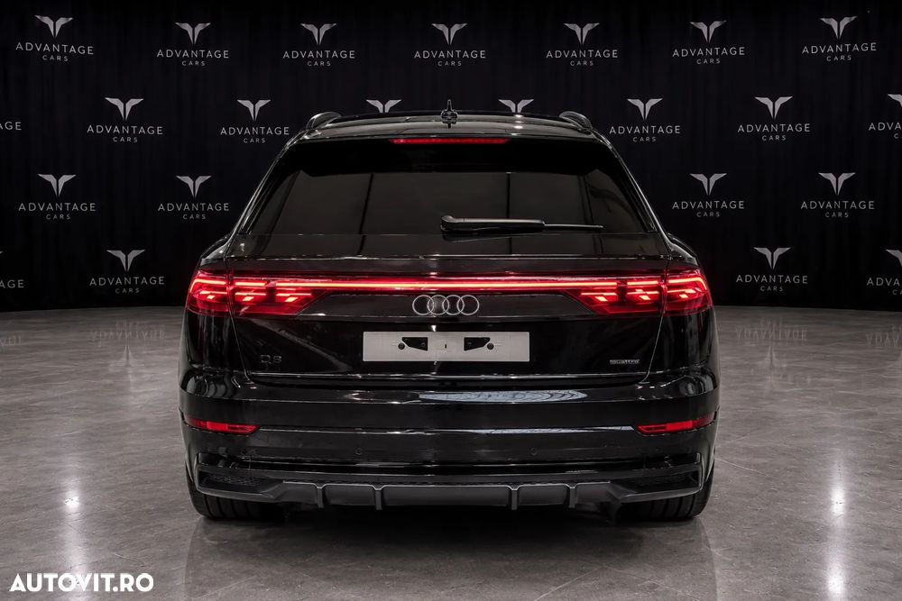 Audi Q8 55 TFSI e quattro Tiptronic PHEV - 4