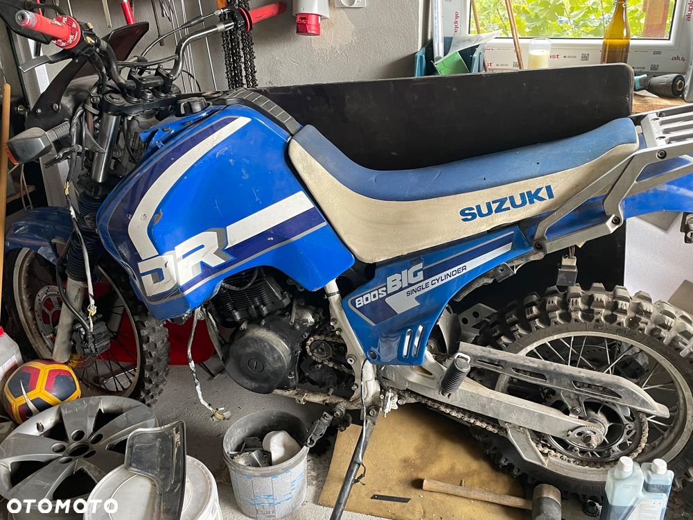 Suzuki DR - 26
