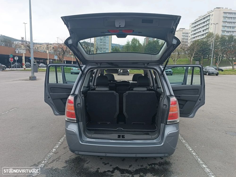 Opel Zafira 1.9 CDTI Cosmo - 7