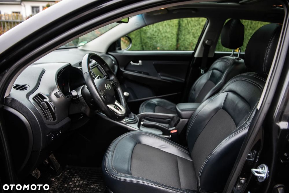 Kia Sportage 2.0 CVVT 2WD Vision - 19