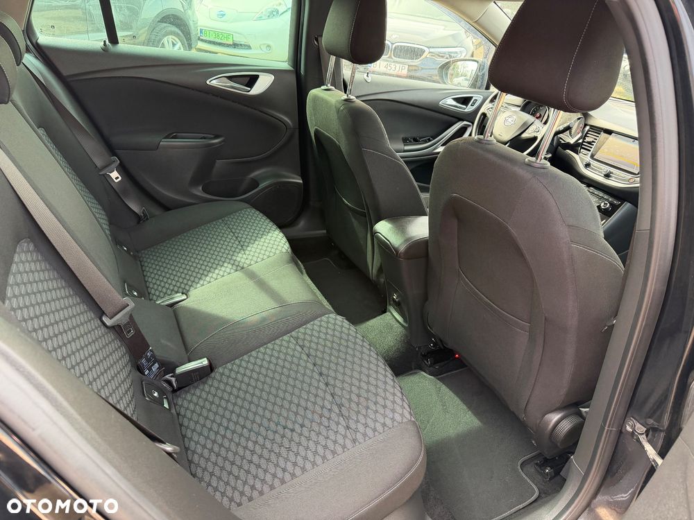 Opel Astra 1.4 Turbo Start/Stop Business - 10