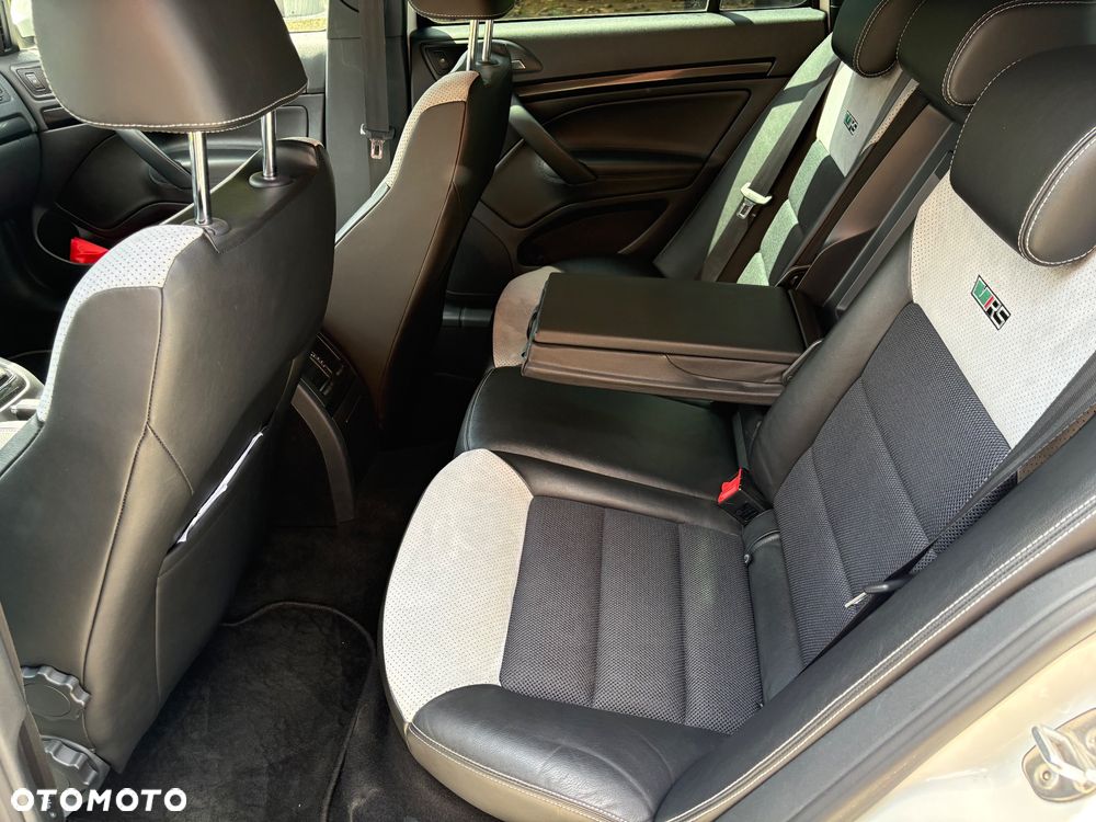 Skoda Octavia 2.0 TDI DPF DSG RS - 18