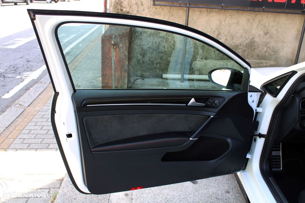 VW Golf GTI Clubsport DSG - 18