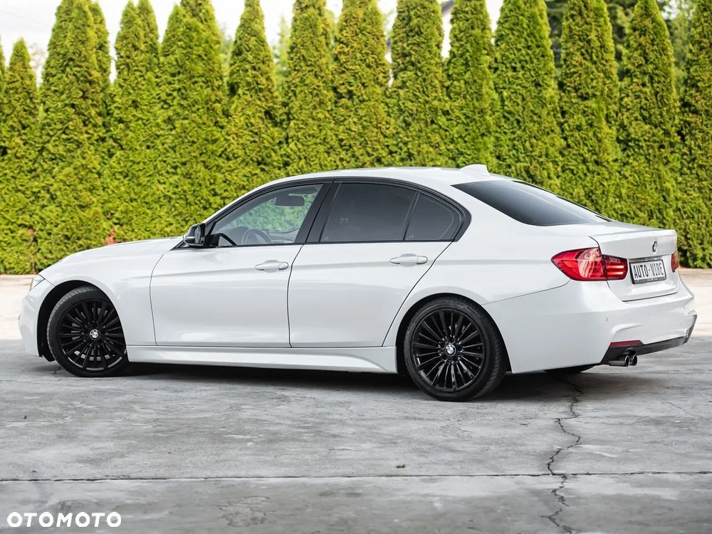 BMW Seria 3 328i xDrive Sport-Aut Sport Line - 10