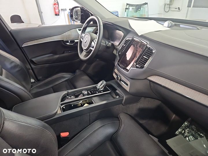 Volvo XC 90 - 11