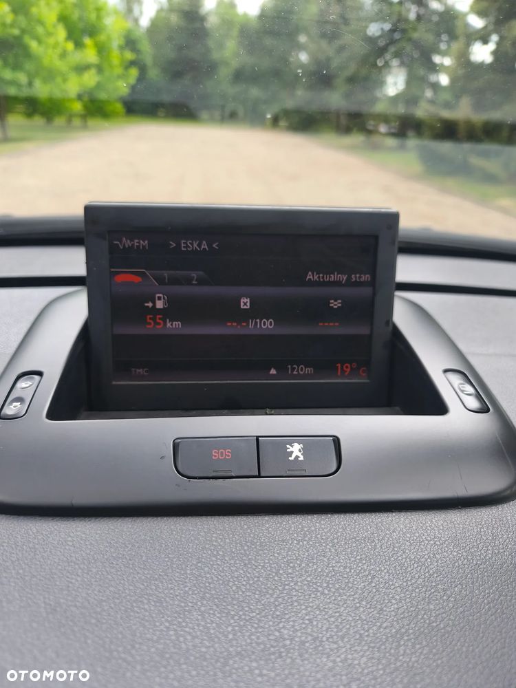 Peugeot 5008 1.6 HDi Premium - 24