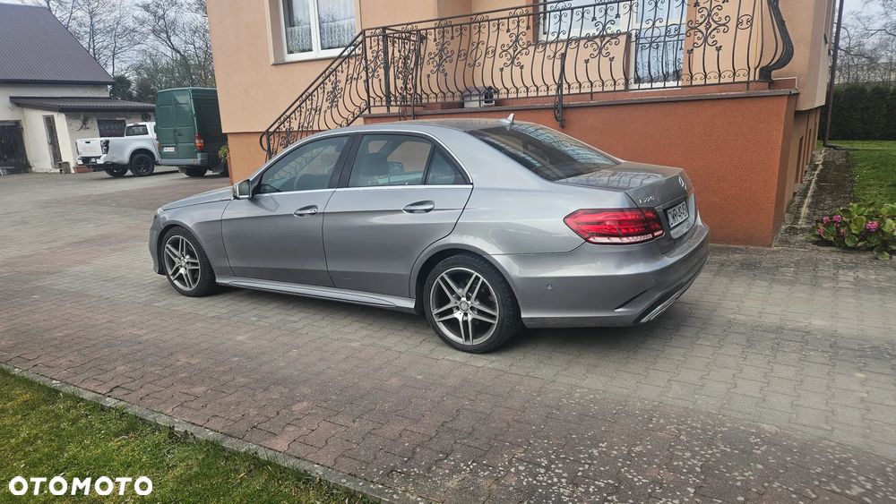 Mercedes-Benz Klasa E 220 BlueTEC 9G-TRONIC Classic - 2