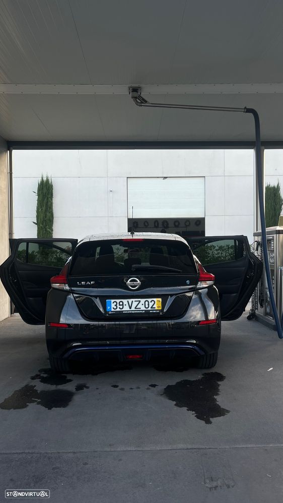 Nissan Leaf - 4