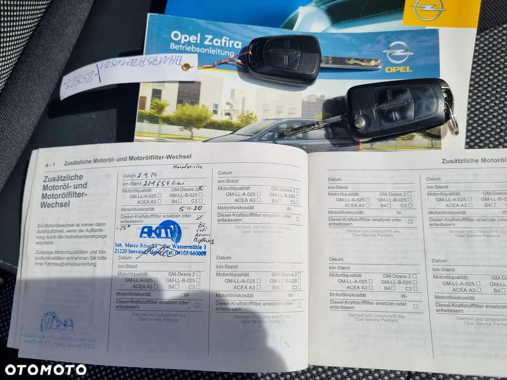 Opel Zafira 1.6 Essentia - 23