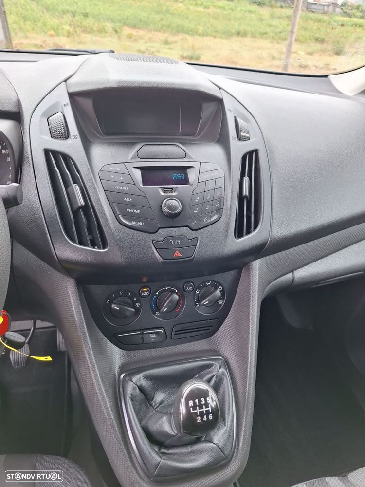Ford Transit Connect - 10