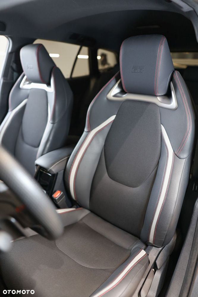 Toyota Corolla 2.0 Hybrid GR Sport Dynamic - 8