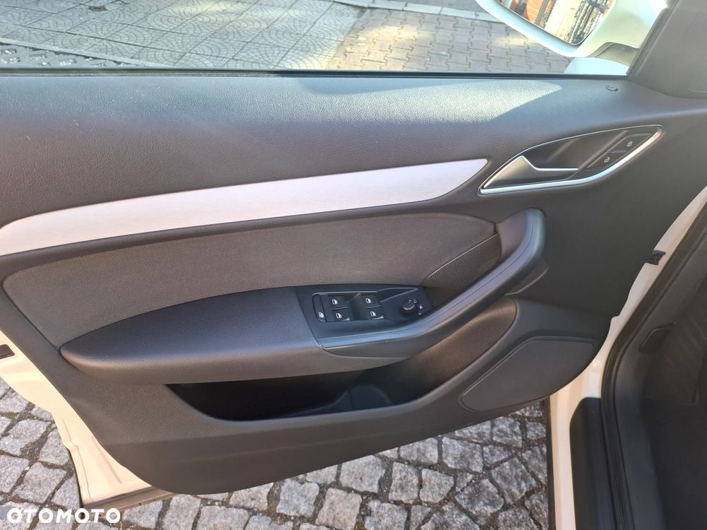 Audi Q3 2.0 TDI - 24