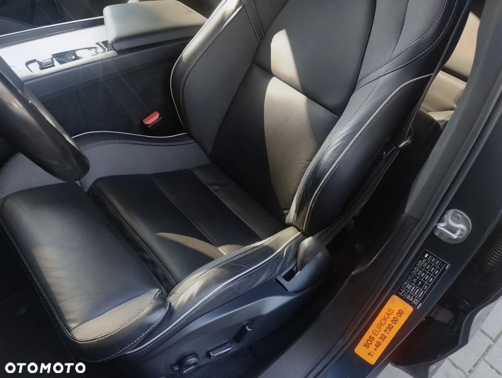 Volvo XC 60 - 24