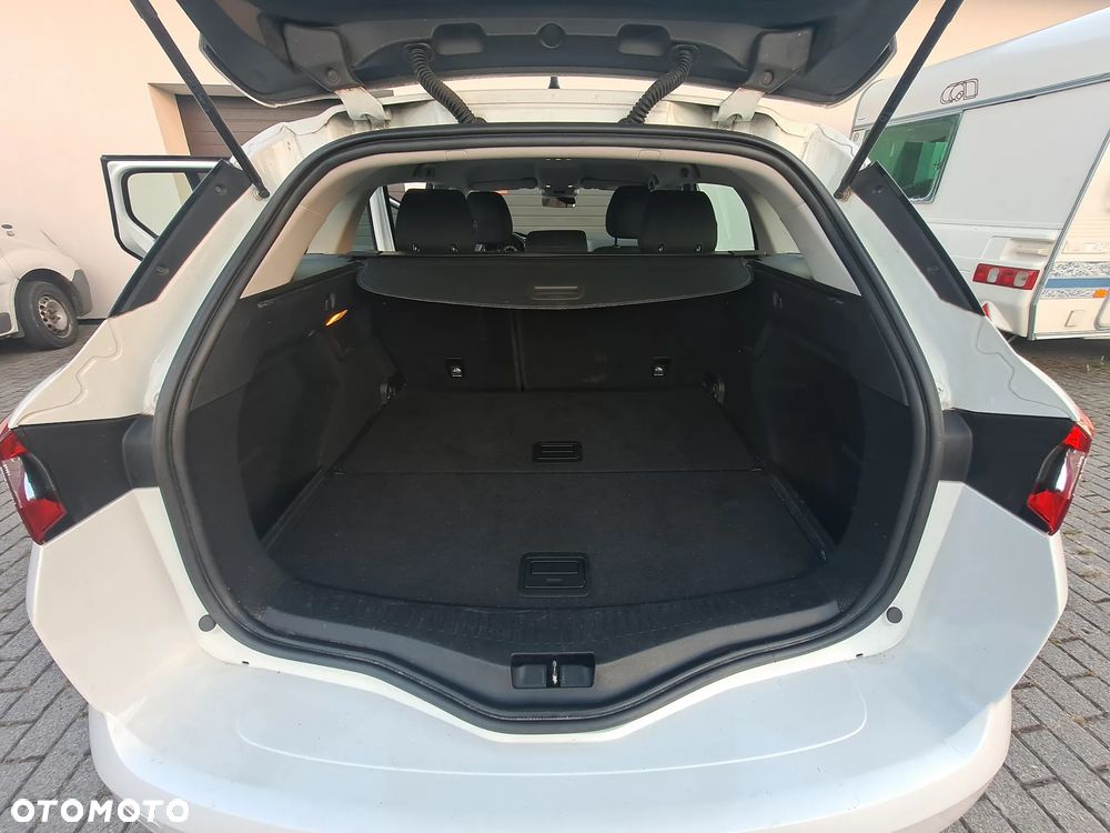 Renault Megane ENERGY TCe 130 EXPERIENCE - 10