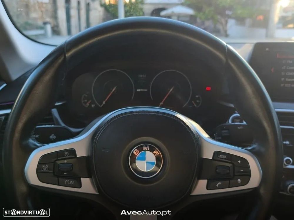 BMW 530 e iPerformance - 29