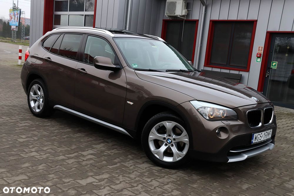 BMW X1 xDrive20d - 13