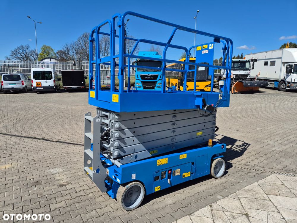 Genie GS 4047 / 1 WŁ / SUPER STAN / ODNOWIONY / NISKIE MOTOGODZINY / MAX 14 METRÓW / MAX 350 KG ŁADOWNOŚĆ - 7