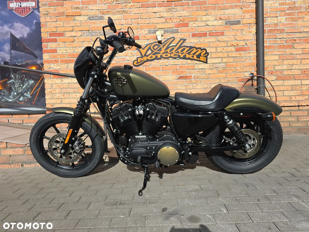 Harley-Davidson Sportster Iron 1200 - 2