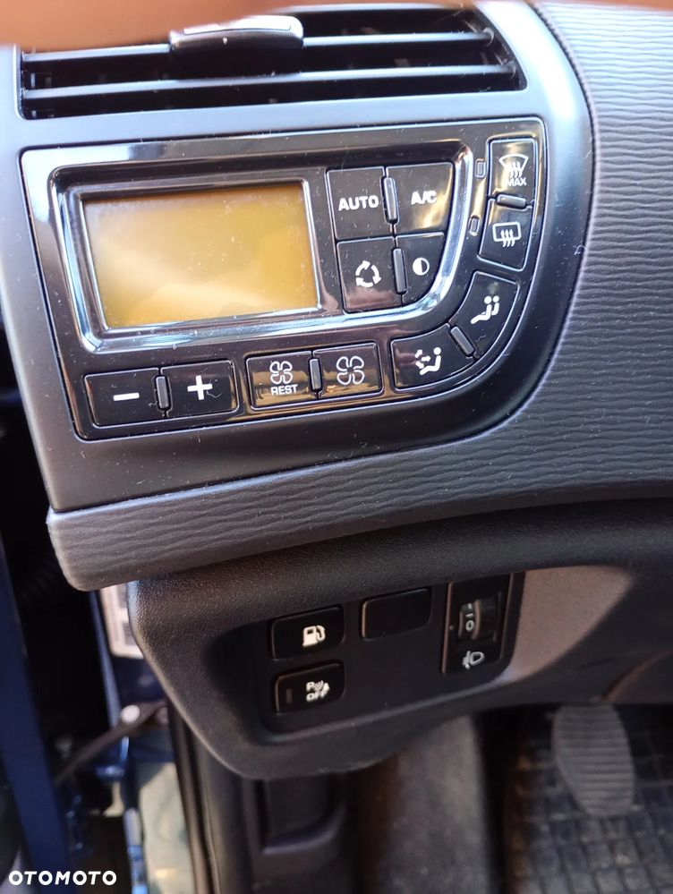 Citroën C4 Picasso 1.6 VTi Attraction - 11
