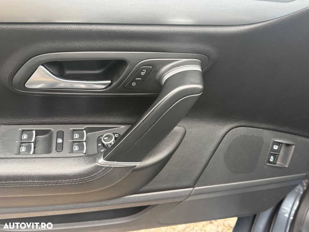 Volkswagen Passat CC - 15