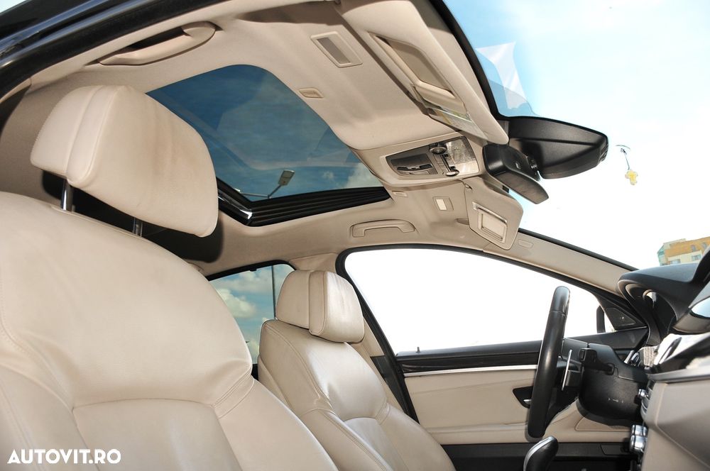 BMW Seria 5 530d Sport-Aut. - 9