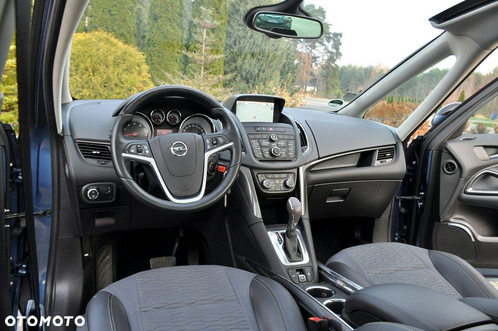 Opel Zafira - 28