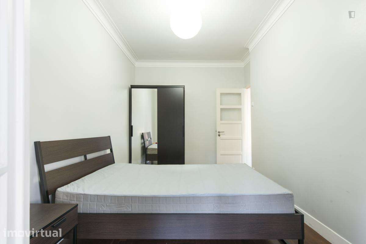 Quarto - localizado em Alvalade Lisbon - Grande imagem: 5/21