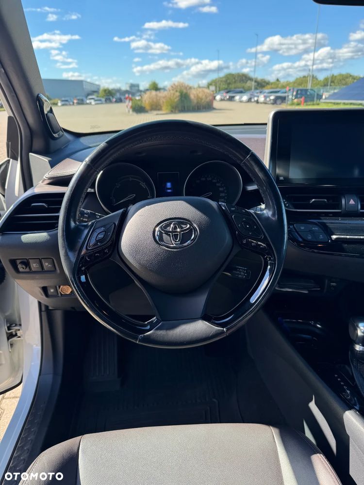 Toyota C-HR - 35