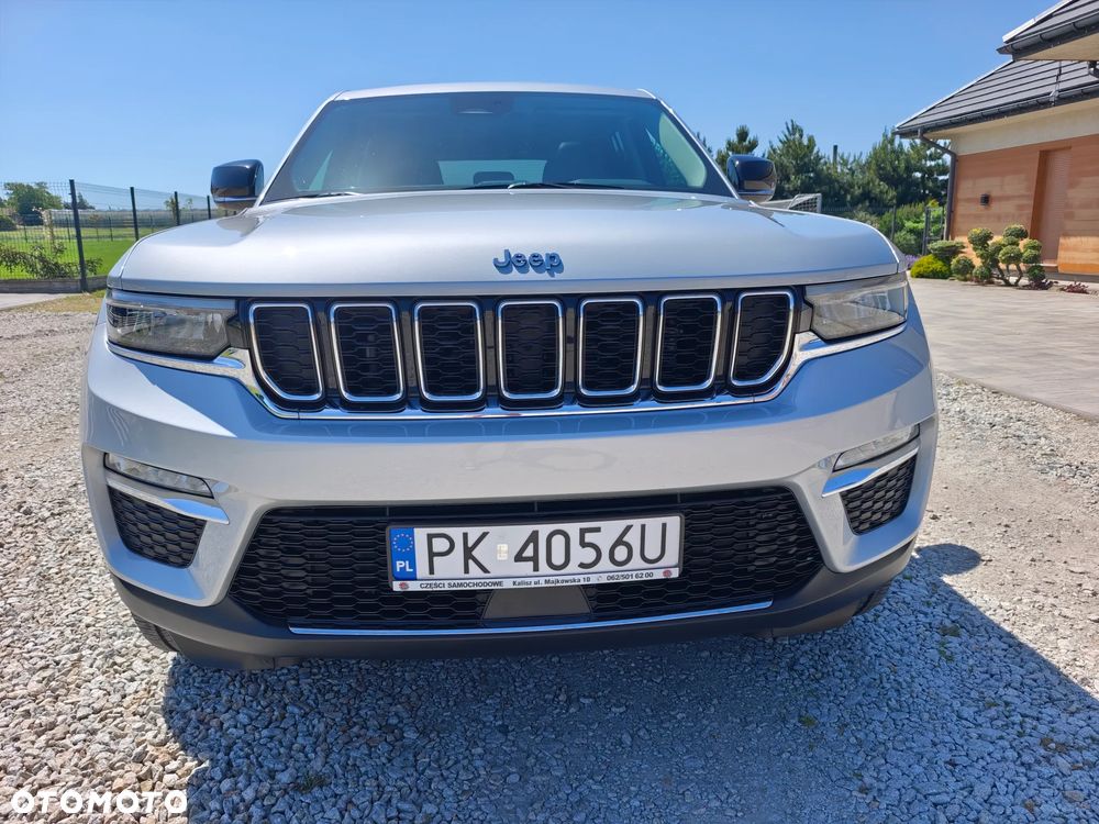 Jeep Grand Cherokee - 8