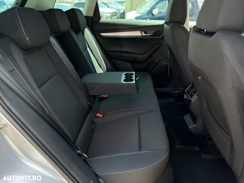 Skoda Karoq 1.5 TSI ACT DSG Ambition - 34