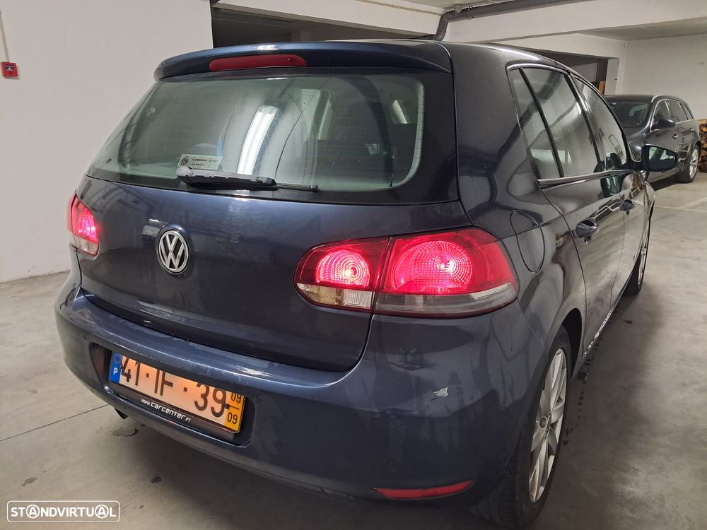 VW Golf 1.6 TDi Highline - 7