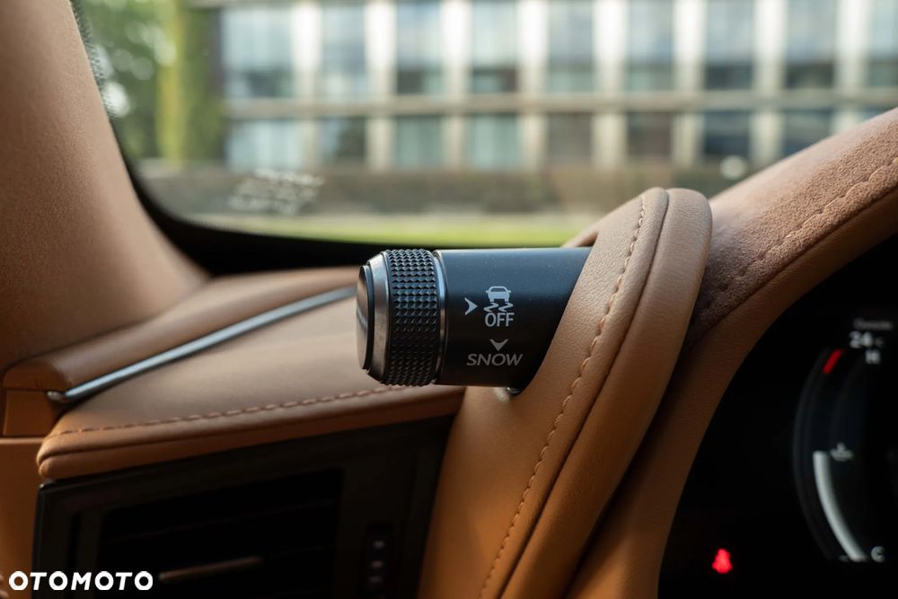 Lexus LC 500 Prestige - 29