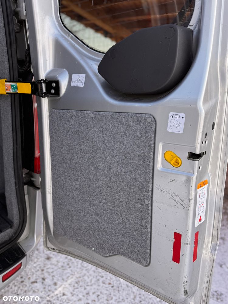 Ford Transit Custom - 27