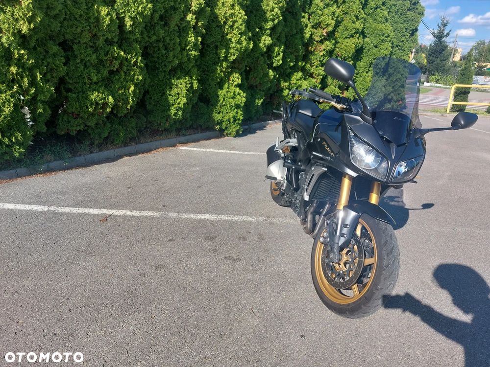 Yamaha FZ - 3