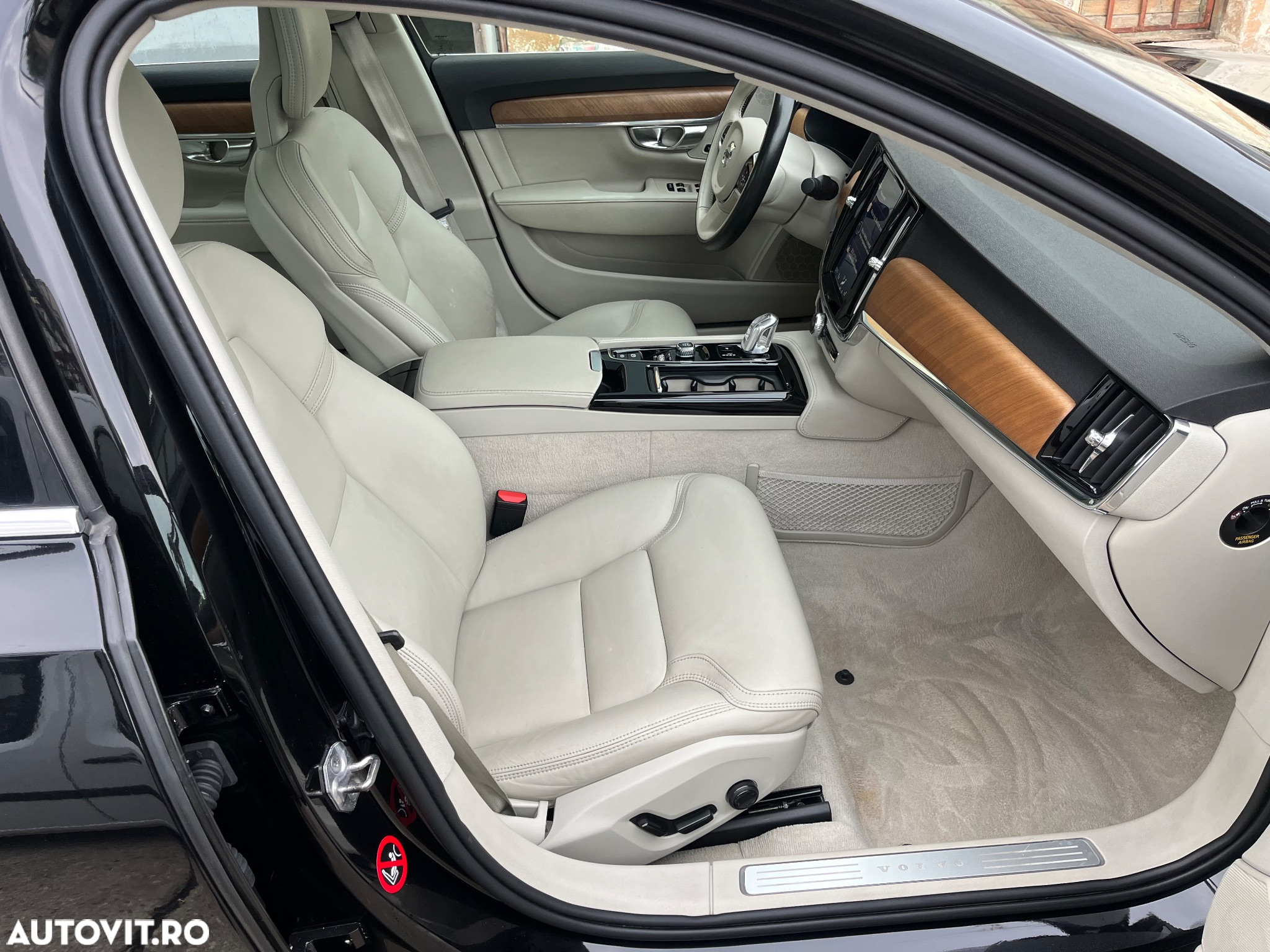 Volvo S90 T8 Twin Engine AWD Geartronic Inscription - 7