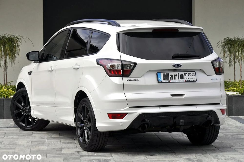 Ford Kuga 1.5 EcoBoost 2x4 ST-Line - 6