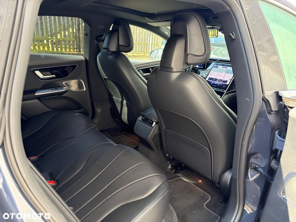 Mercedes-Benz EQE 500 90.5kWh 4-Matic AMG Line - 12