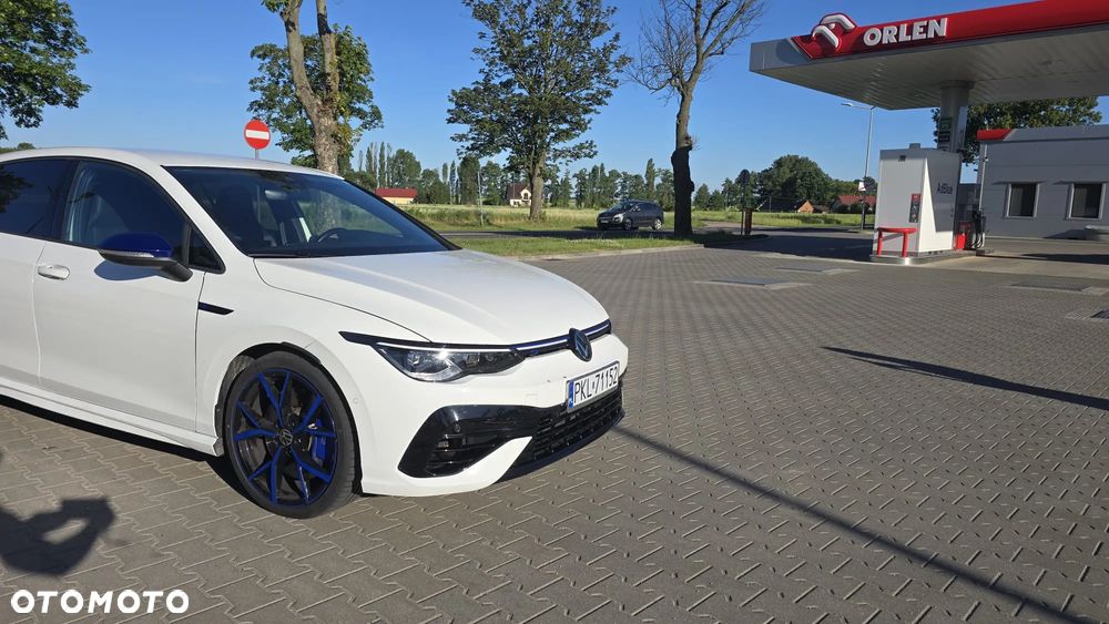 Volkswagen Golf - 4