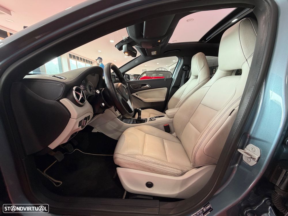 Mercedes-Benz A 180 CDI AMG Line - 33