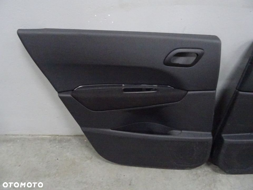 BOCZEK BOCZKI DRZWI DRZWI TYŁ PEUGEOT 5008 03-05 NR205 - 2