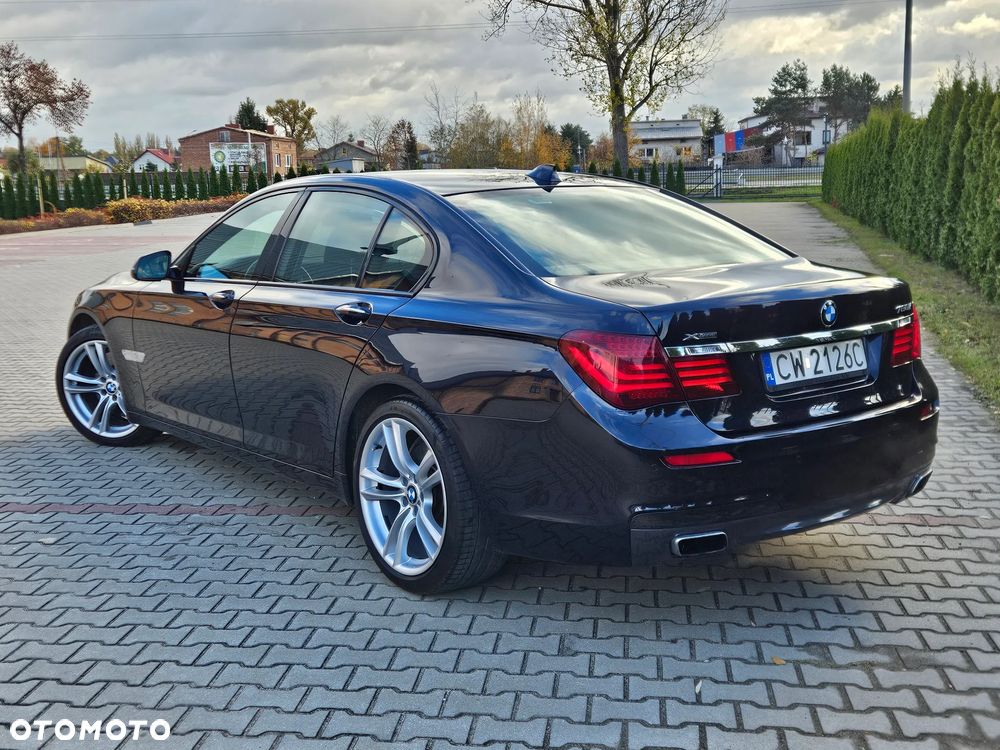 BMW Seria 7 750i xDrive Edition Exclusive - 39